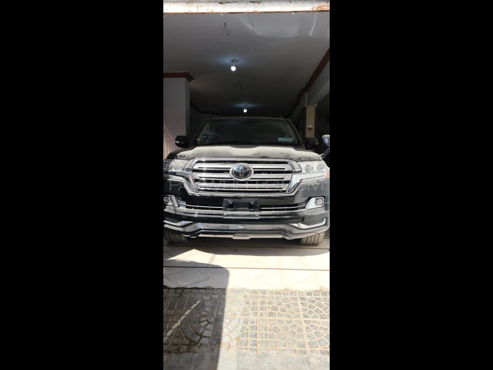 Toyota Land Cruiser 2016 for Sale in Karachi Image-1
