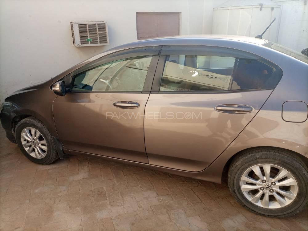 Honda City 2016 for Sale in Rahim Yar Khan Honda City 2016 for Sale in Rahim Yar Khan Image-8