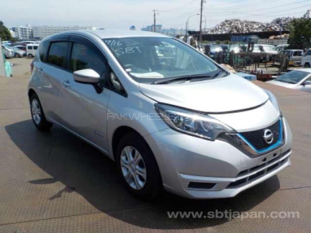 Nissan Note 2017 for Sale in Lahore Image-1