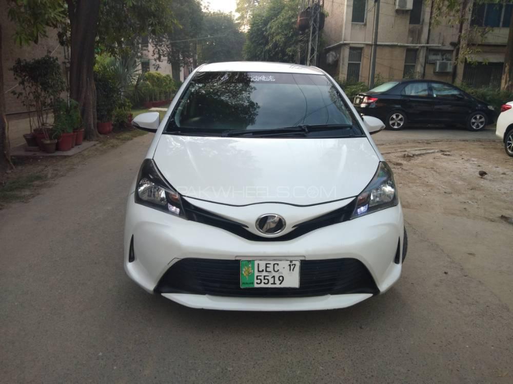 Toyota Vitz 2017 for Sale in Lahore Toyota Vitz 2017 for Sale in Lahore Image-2