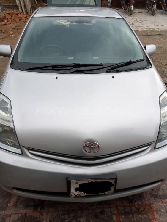 Toyota Prius 2010 for Sale in Swabi Image-1