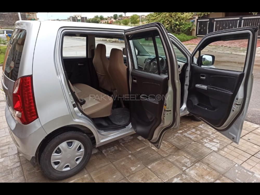 Suzuki Wagon R 2017 for Sale in Rawalpindi Suzuki Wagon R 2017 for Sale in Rawalpindi Image-5