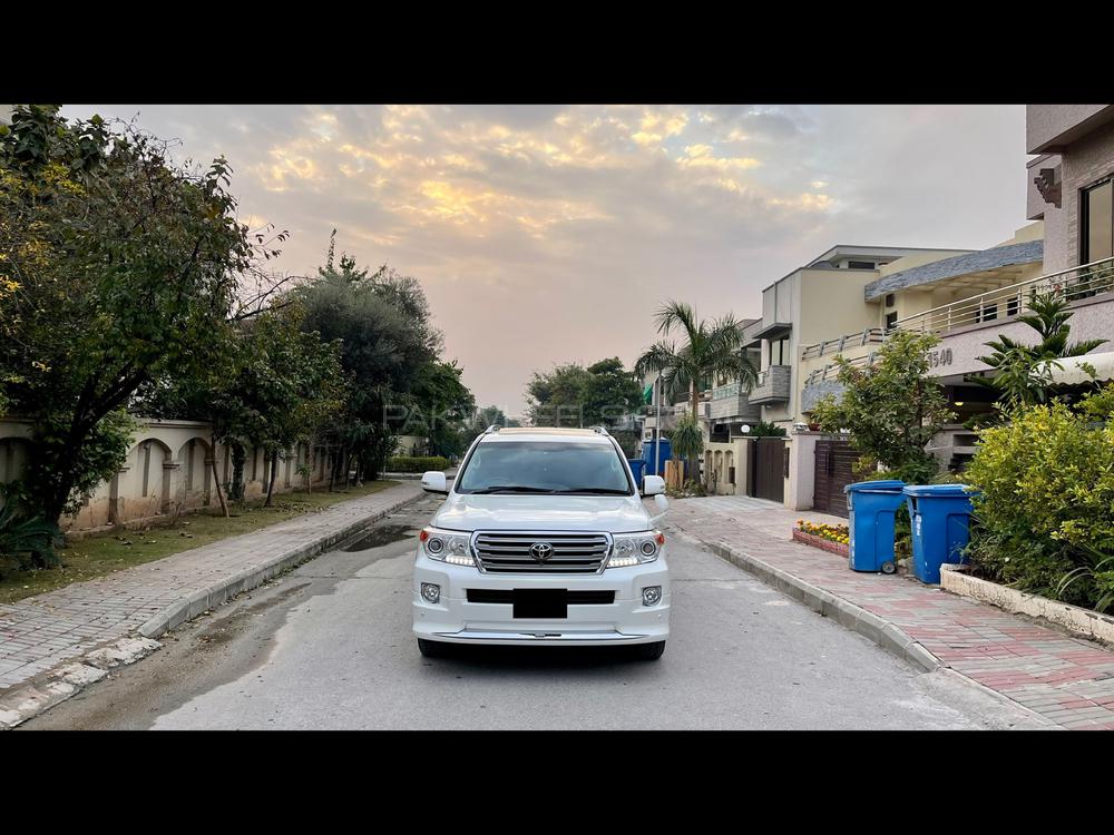 Toyota Land Cruiser 2012 for Sale in Islamabad Toyota Land Cruiser 2012 for Sale in Islamabad Image-3
