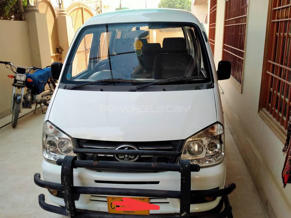 FAW X-PV 2017 for Sale in Karachi Image-1
