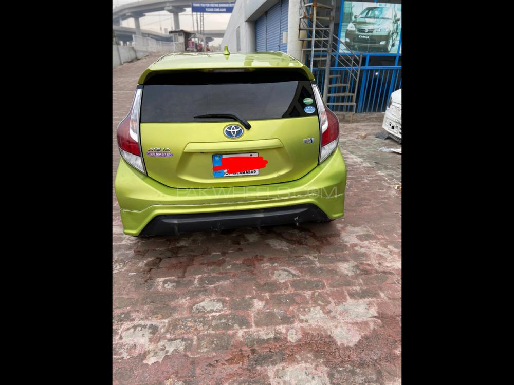 ٹویوٹا اکوا 2015 for Sale in پشاور ٹویوٹا اکوا 2015 for Sale in پشاور Image-5