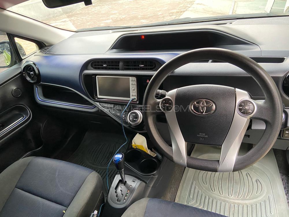 ٹویوٹا اکوا 2015 for Sale in پشاور ٹویوٹا اکوا 2015 for Sale in پشاور Image-7