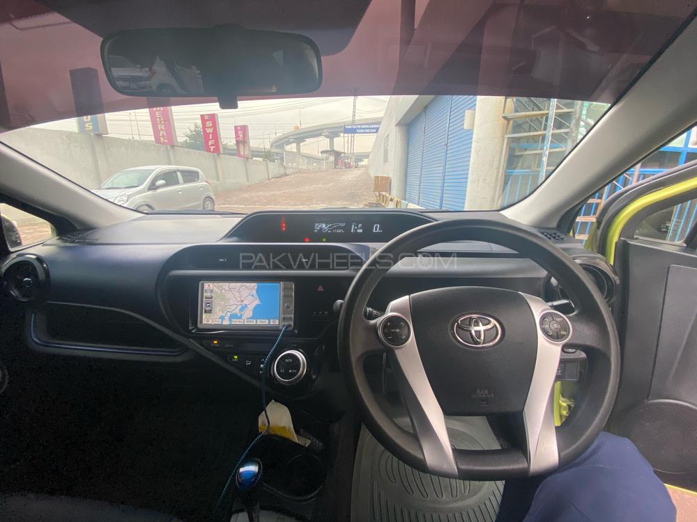 ٹویوٹا اکوا 2015 for Sale in پشاور ٹویوٹا اکوا 2015 for Sale in پشاور Image-8