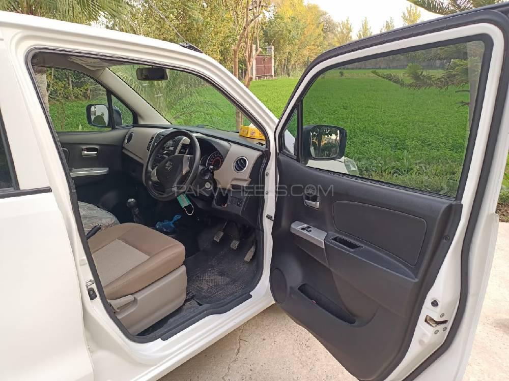 Suzuki Wagon R 2017 for Sale in Peshawar Suzuki Wagon R 2017 for Sale in Peshawar Image-13