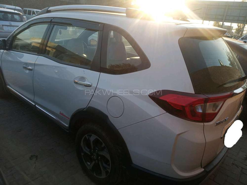 Honda BR-V 2017 for Sale in Gujranwala Honda BR-V 2017 for Sale in Gujranwala Image-4