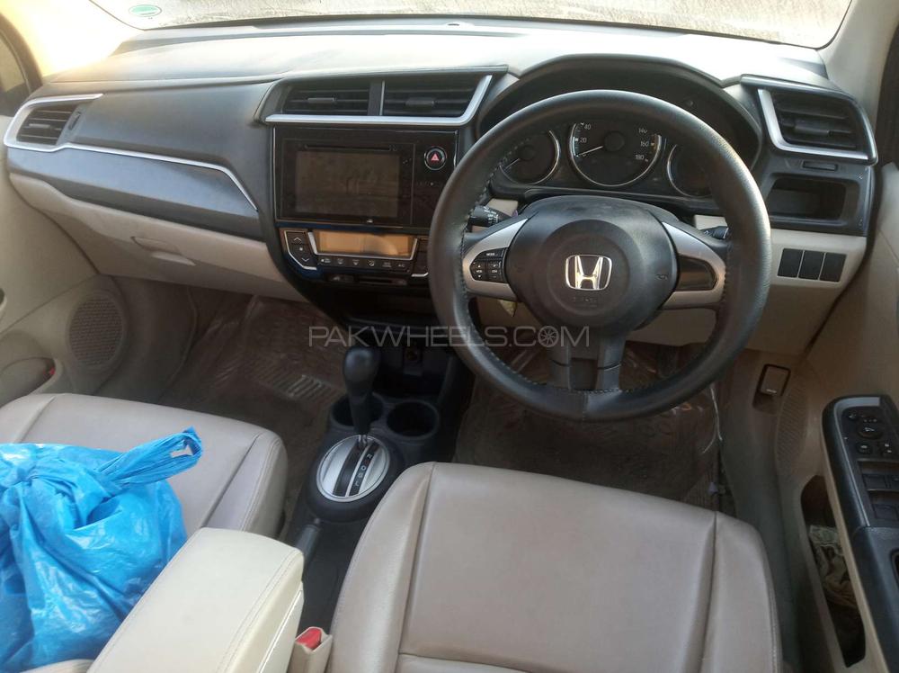 Honda BR-V 2017 for Sale in Gujranwala Honda BR-V 2017 for Sale in Gujranwala Image-7