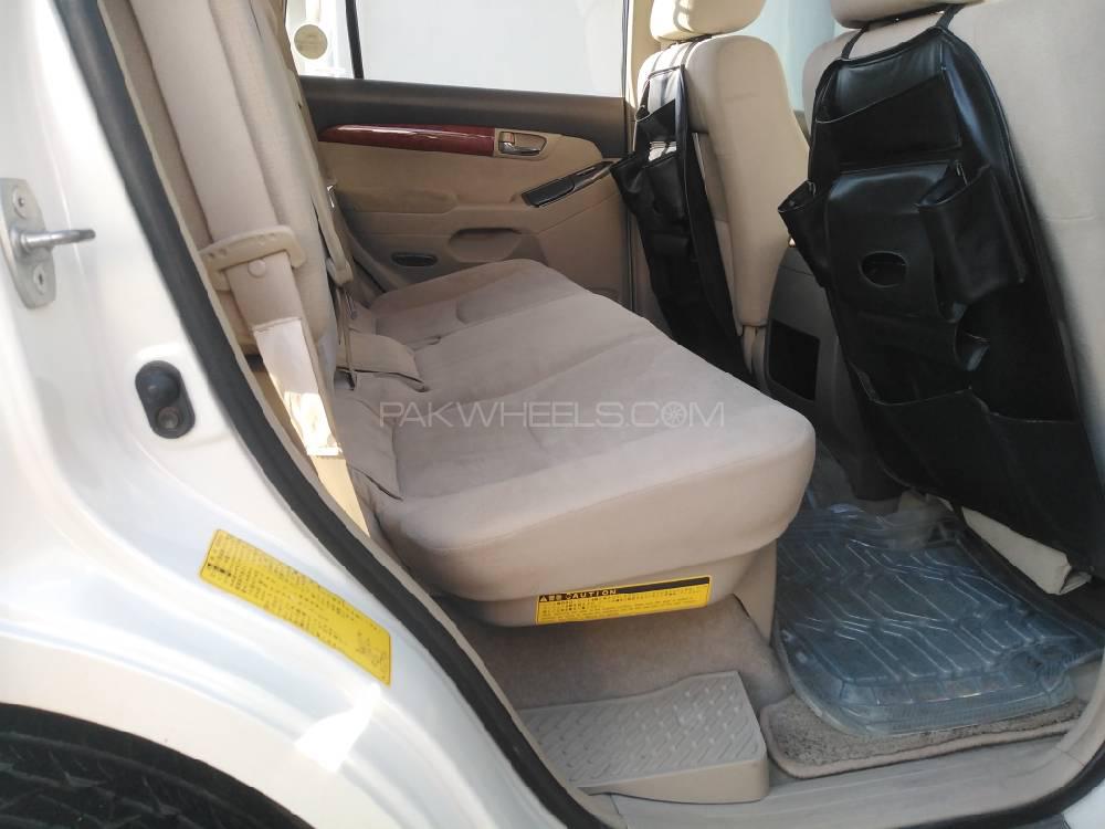 Toyota Prado 2005 for Sale in Abbottabad Toyota Prado 2005 for Sale in Abbottabad Image-11