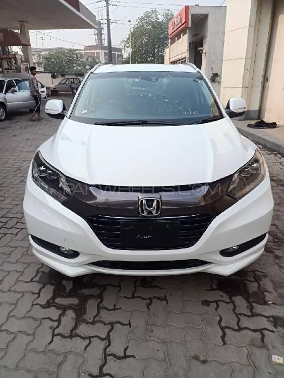 Honda Vezel 2014 for Sale in Lahore Honda Vezel 2014 for Sale in Lahore Image-6