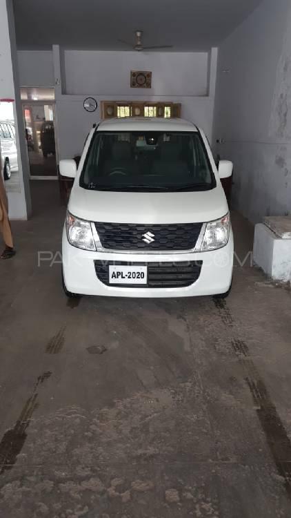 سوزوکی ویگن آر 2016 for Sale in رحیم یار خان سوزوکی ویگن آر 2016 for Sale in رحیم یار خان Image-2