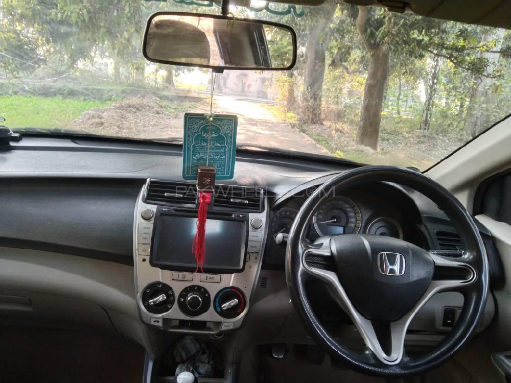 Honda City 2015 for Sale in Faisalabad Honda City 2015 for Sale in Faisalabad Image-11