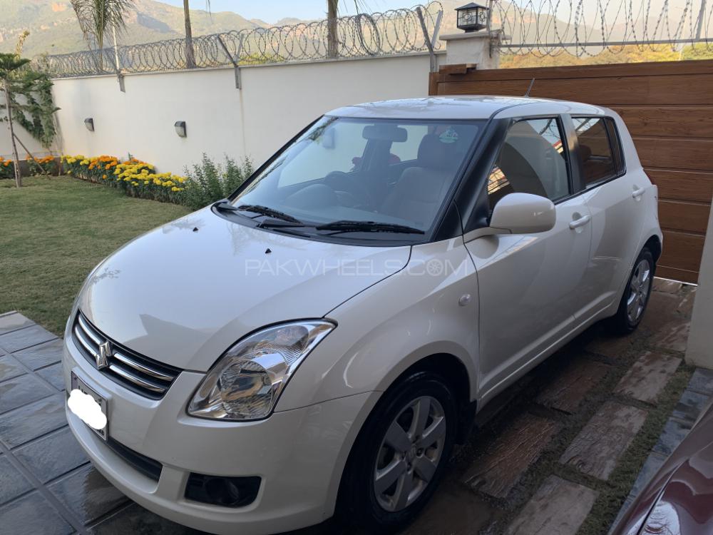 Suzuki Swift 2016 for Sale in Islamabad Image-1
