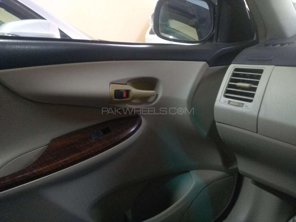 Toyota Corolla 2014 for Sale in Karachi Toyota Corolla 2014 for Sale in Karachi Image-12
