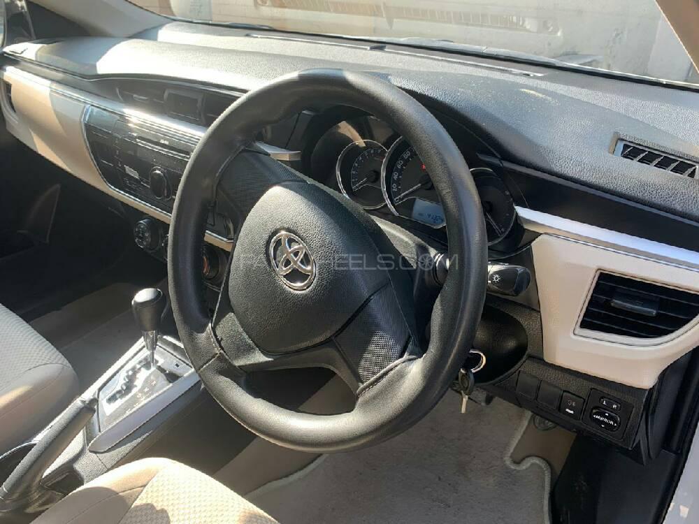 Toyota Corolla 2017 for Sale in Rawalpindi Toyota Corolla 2017 for Sale in Rawalpindi Image-12