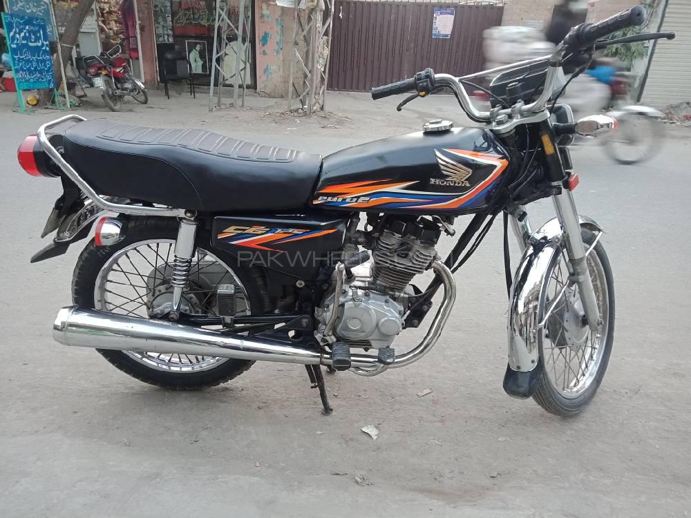 Used Honda Cg 125 18 Bike For Sale In Lahore Pakwheels