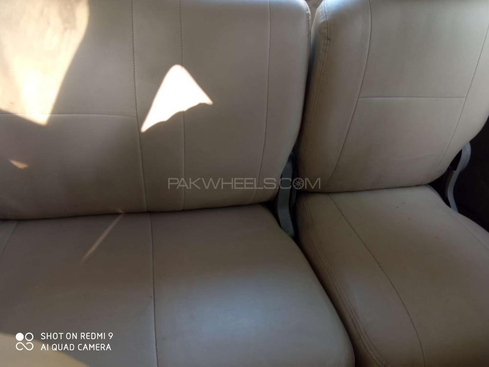 Suzuki APV 2007 for Sale in Lahore Suzuki APV 2007 for Sale in Lahore Image-5