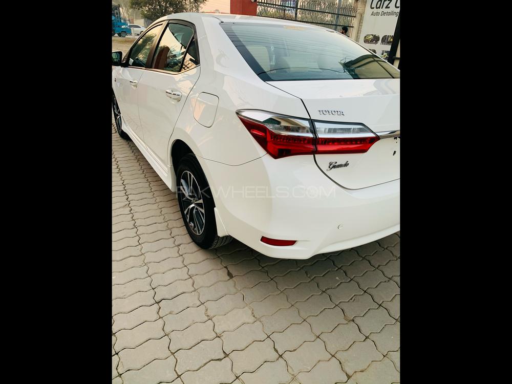 ٹویوٹا کرولا 2018 for Sale in گجرانوالہ ٹویوٹا کرولا 2018 for Sale in گجرانوالہ Image-9