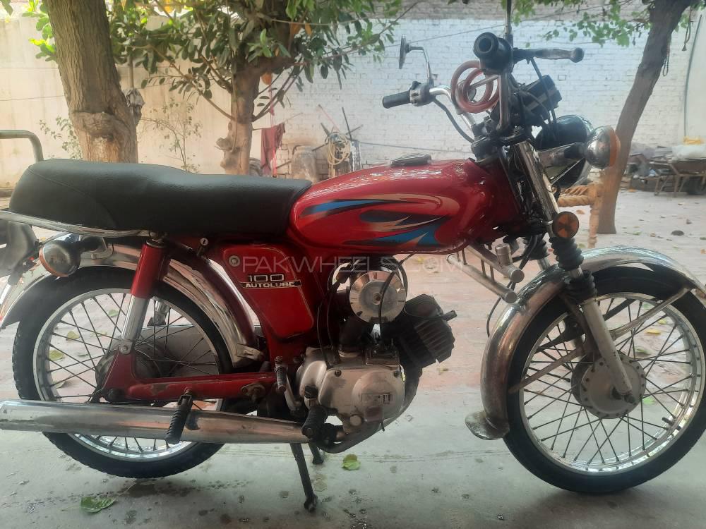 Yamaha Royale YB 100 1982 for Sale Yamaha Royale YB 100 1982 for Sale Image-6