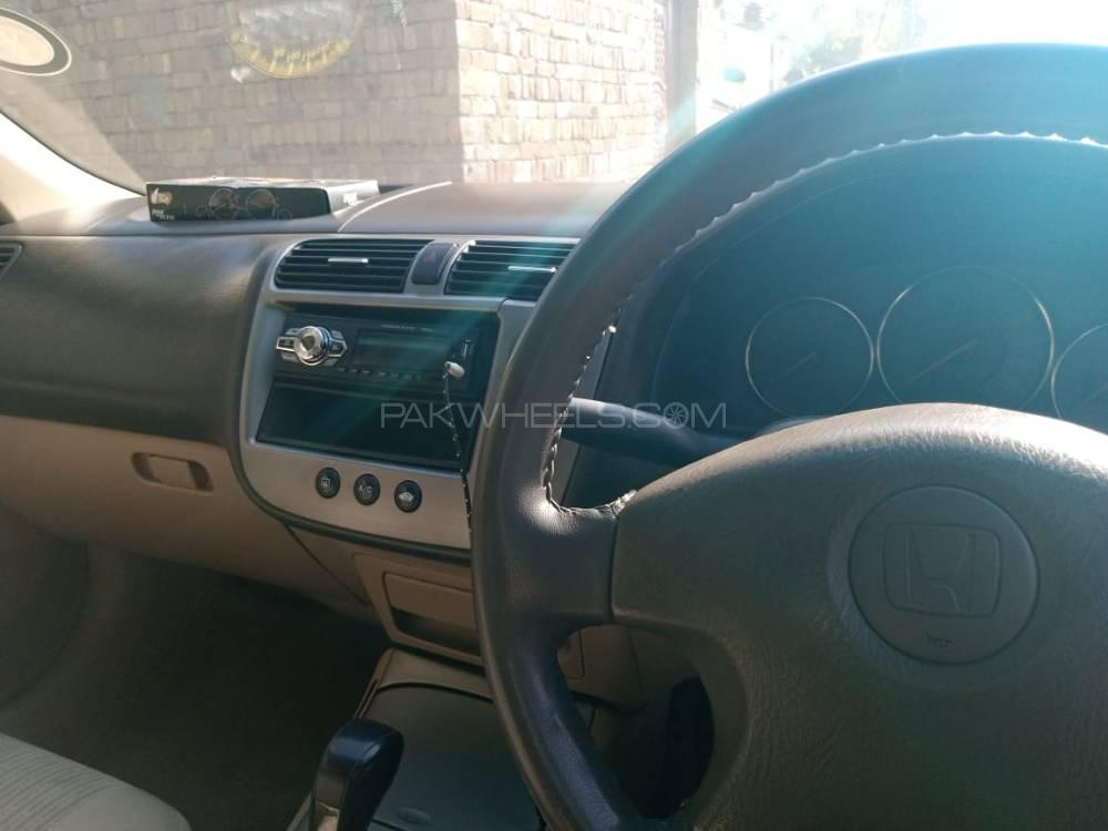 Honda Civic 2005 for Sale in Islamabad Honda Civic 2005 for Sale in Islamabad Image-9
