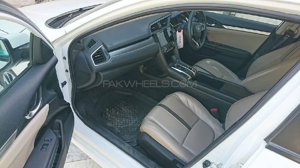 Honda Civic 2017 for Sale in Karachi Honda Civic 2017 for Sale in Karachi Image-8
