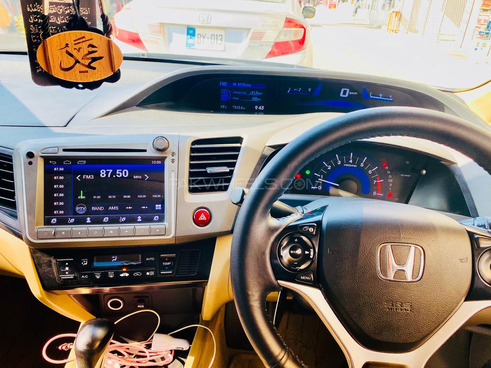 Honda Civic 2014 for Sale in Abbottabad Honda Civic 2014 for Sale in Abbottabad Image-6