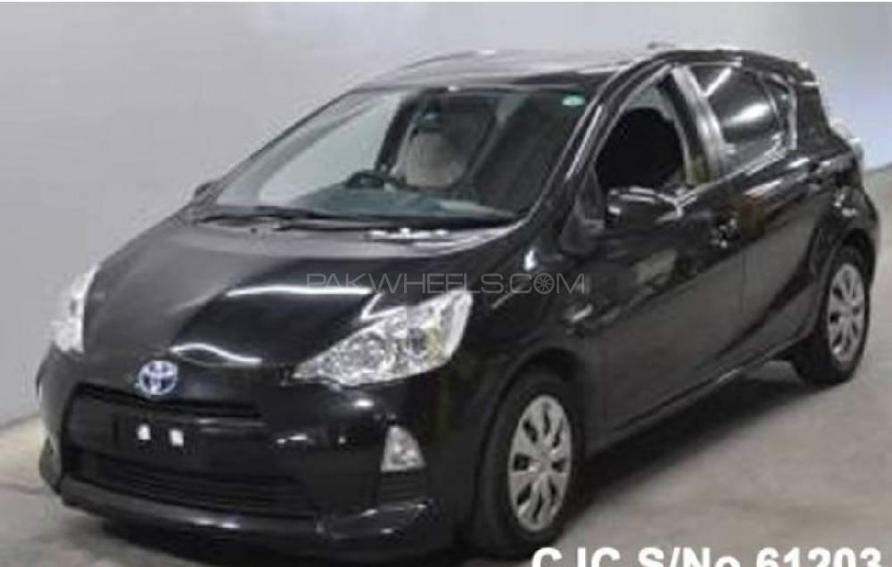 Toyota Aqua 2013 for Sale in Lahore Image-1