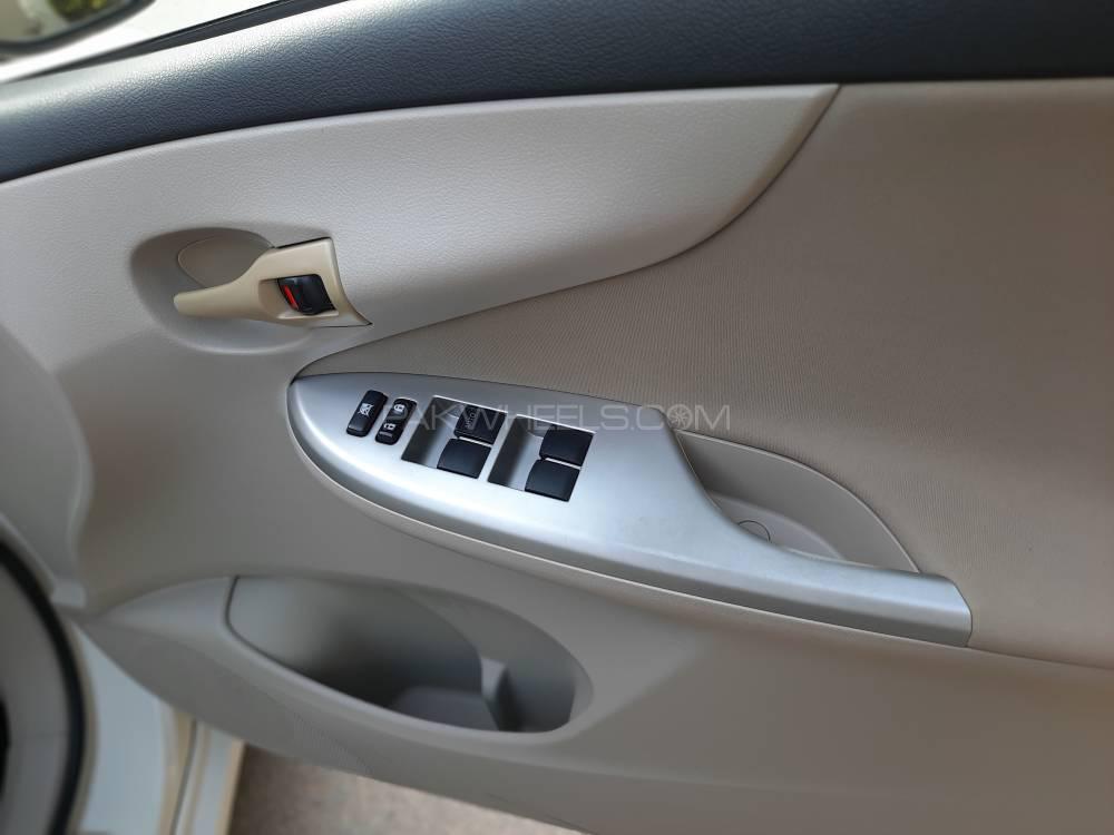 ٹویوٹا کرولا 2012 for Sale in لاہور ٹویوٹا کرولا 2012 for Sale in لاہور Image-7