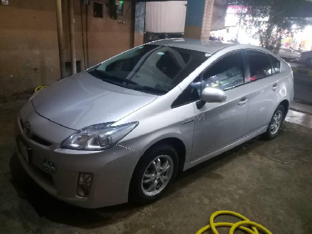 Toyota Prius 2011 for Sale in Faisalabad Image-1