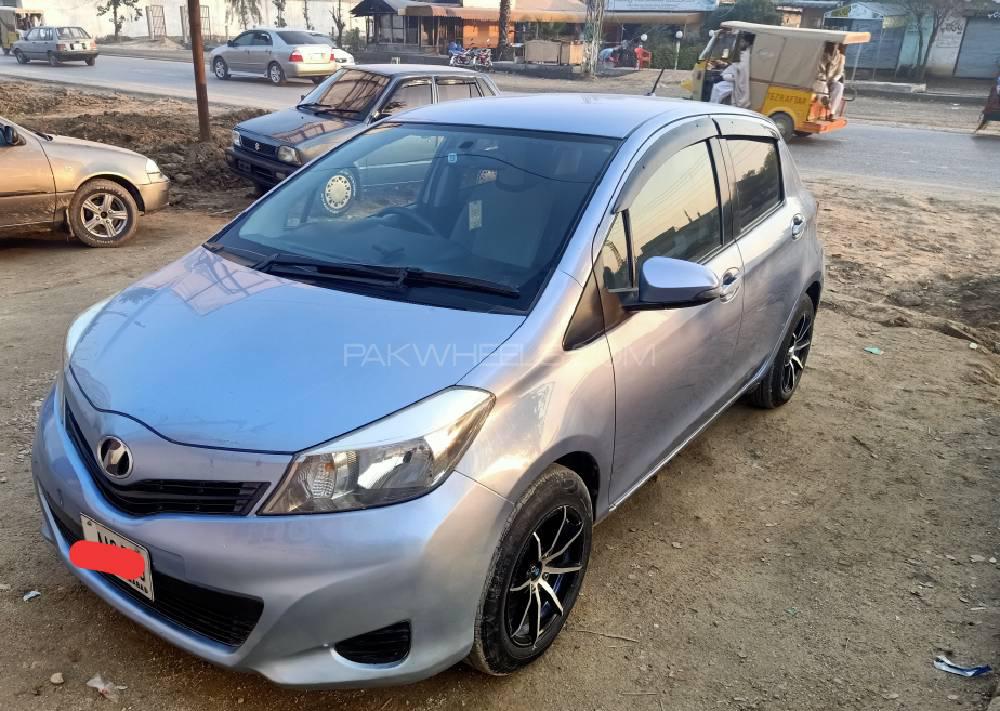 Toyota Vitz 2012 for Sale in Swabi Image-1