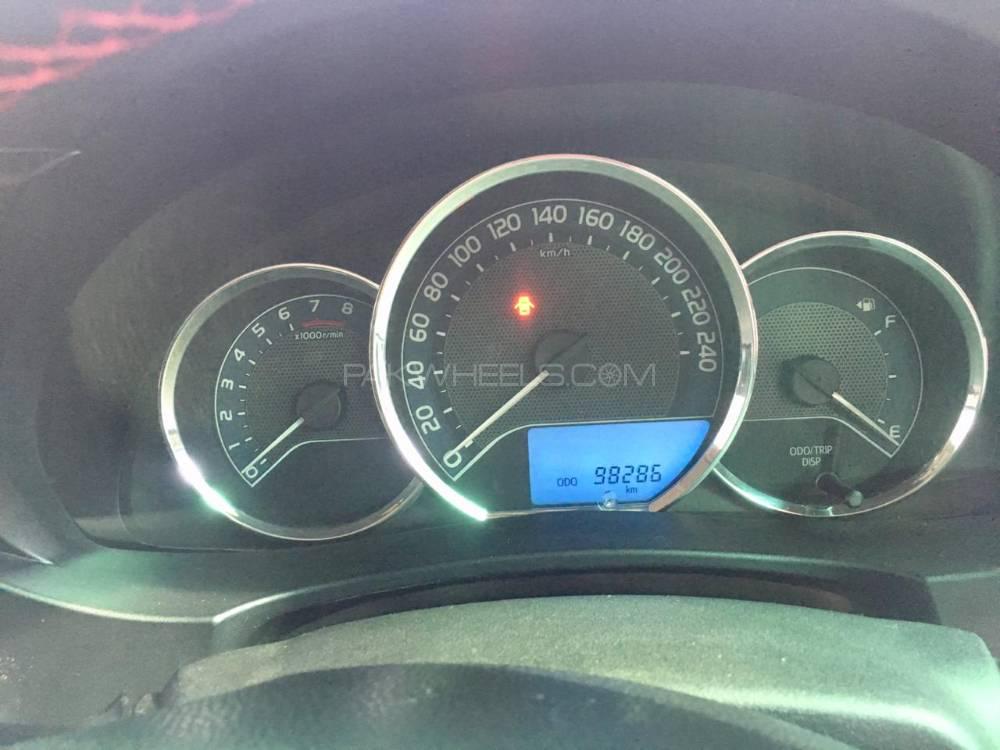 Toyota Corolla 2014 for Sale in Peshawar Toyota Corolla 2014 for Sale in Peshawar Image-12