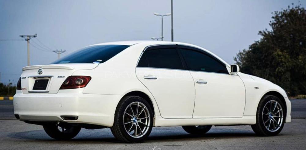 Toyota Mark X - 2005  Toyota Mark X - 2005  Image-5