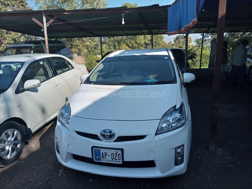 ٹویوٹا پریوس 2010 for Sale in بنوں Image-1