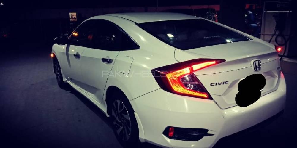 Honda Civic 2018 for Sale in Lahore Honda Civic 2018 for Sale in Lahore Image-2