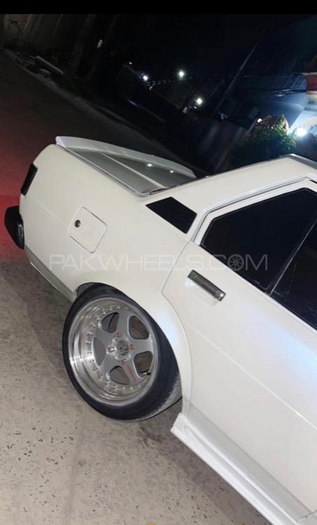 Toyota Corolla - 1981  Toyota Corolla - 1981  Image-3