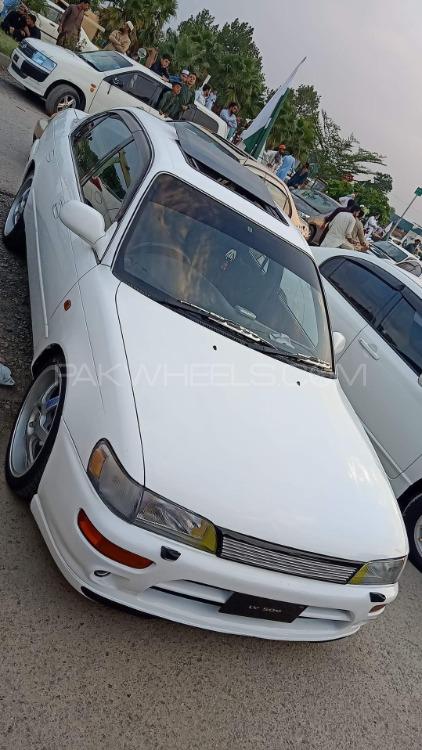 Toyota Corolla - 1995  Toyota Corolla - 1995  Image-2