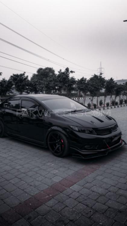 Honda Civic - 2013  Honda Civic - 2013  Image-3