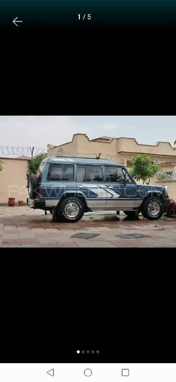 مٹسوبیشی پجیرو 1990 for Sale in واہ کینٹ Image-1