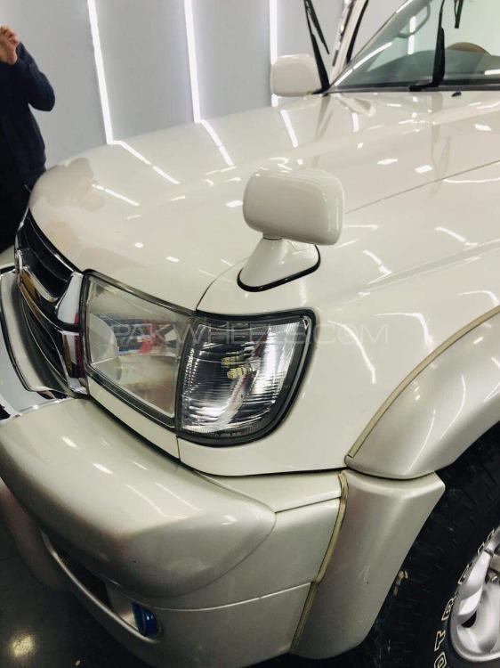 Toyota Surf 2000 for Sale in Peshawar Image-1