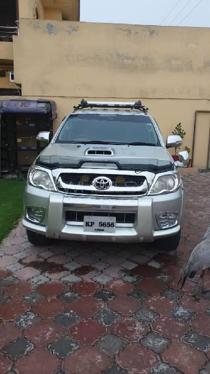 Toyota Hilux 2005 for Sale in Wah cantt Image-1