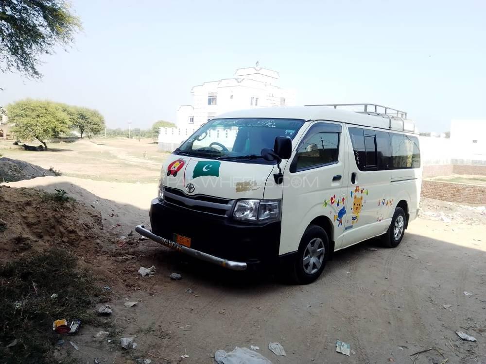 Toyota Hiace 2000 for Sale in Gujrat Image-1