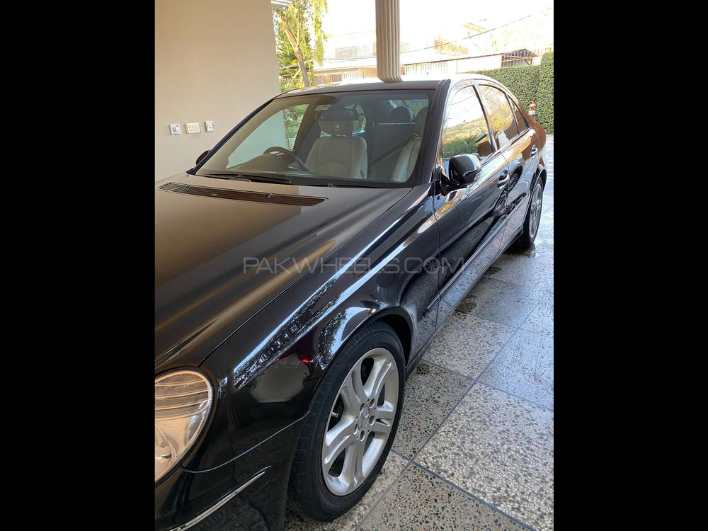 Mercedes Benz E Class 2007 for Sale in Abbottabad Mercedes Benz E Class 2007 for Sale in Abbottabad Image-5