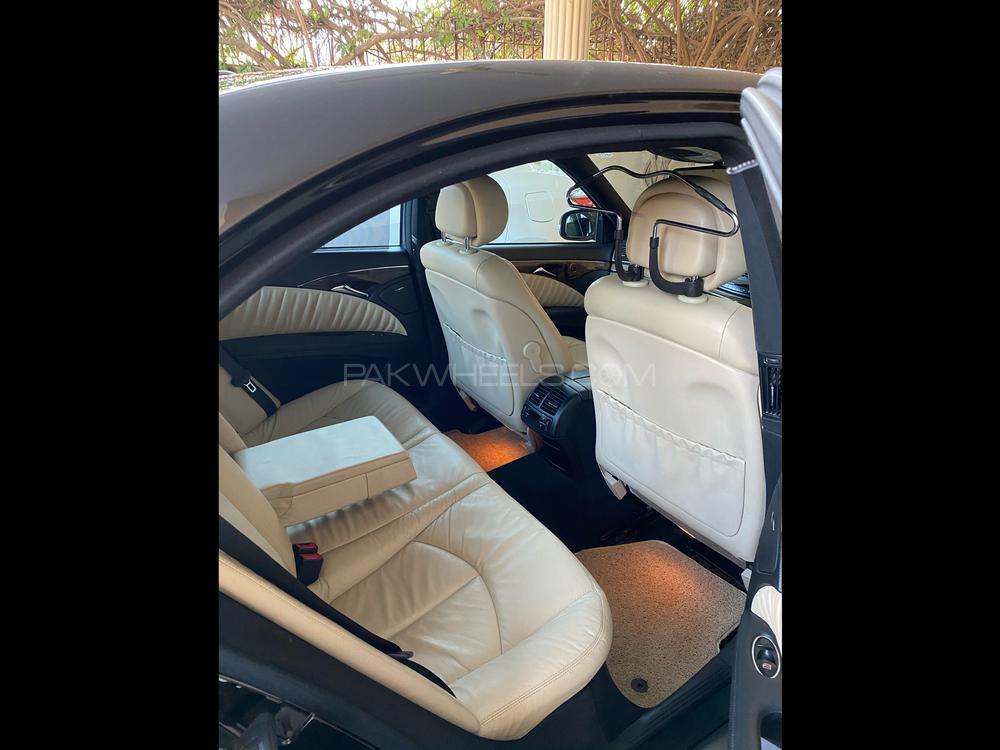 Mercedes Benz E Class 2007 for Sale in Abbottabad Mercedes Benz E Class 2007 for Sale in Abbottabad Image-6