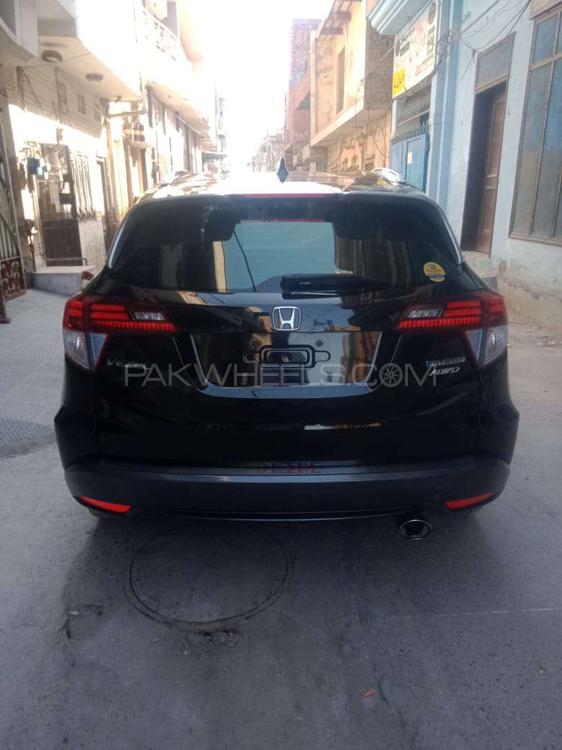 ہونڈا ویزِل 2015 for Sale in فیصل آباد ہونڈا ویزِل 2015 for Sale in فیصل آباد Image-4