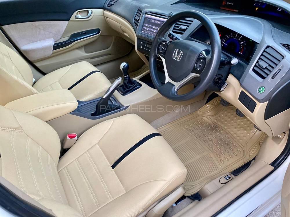 Honda Civic 2013 for Sale in Karachi Honda Civic 2013 for Sale in Karachi Image-11