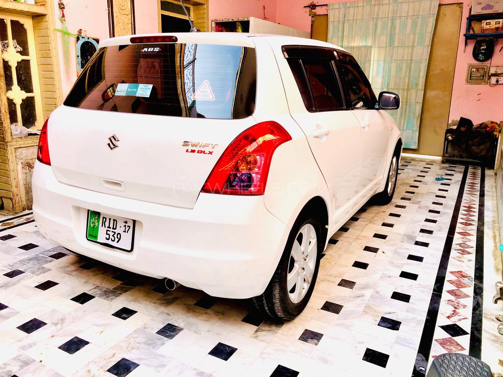 Suzuki Swift 2017 for Sale in Peshawar Image-1