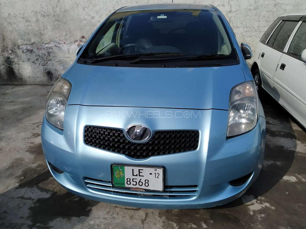 Toyota Vitz 2006 for Sale in Lahore Image-1