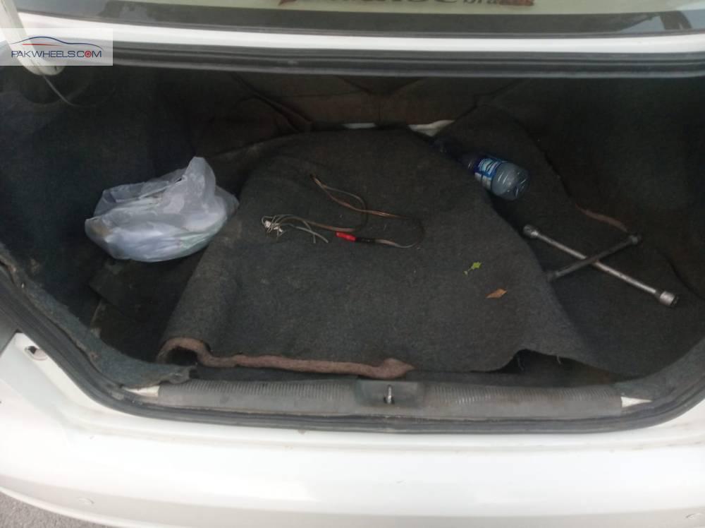 ہونڈا سوک 2005 for Sale in اسلام آباد ہونڈا سوک 2005 for Sale in اسلام آباد Image-15